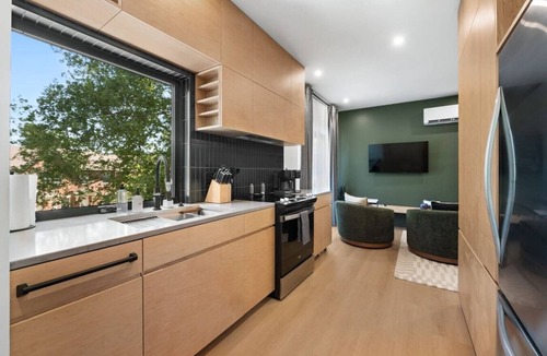 Manhattan Apartment | The Canopy Studio | Nature-Inspired + Walkable