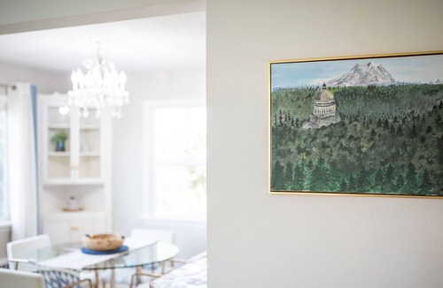 Olympia House | The Capitol House- Lovely Mid-century Boho retreat