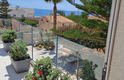 Pizzolungo Apartment | The Captain's abode - House in villa by the sea with terrace overlooking Egadi islands