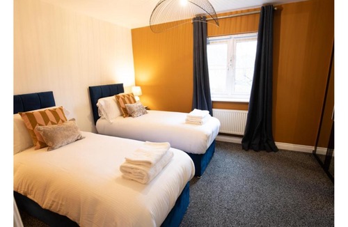 Middlesbrough House | The Captain's Compass