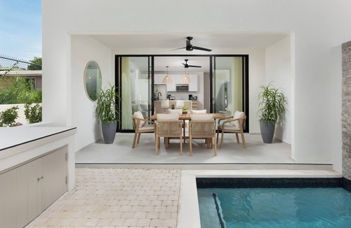 Lower Carlton House | The Carlton Barbados