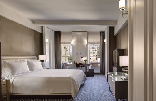 Uptown Hotel | The Carlyle, A Rosewood Hotel