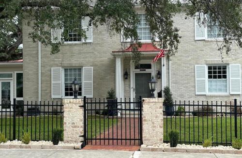 Southport Bed & Breakfast | The Carriage House Inn Bed and Breakfast
