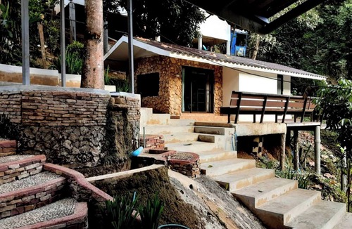 Kuet Chang Villa | The Cascade - Mae Taeng Waterfall Bungalows