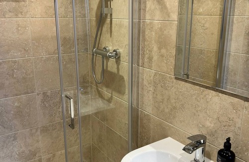 Inverness City Centre Bed & Breakfast | The Castle B&B