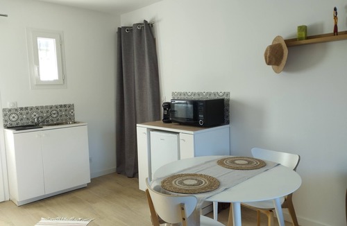Sommieres Apartment | The Castle