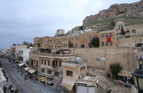 Artuklu Hotel | The Castle İnn