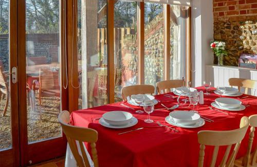 North Walsham House | The Cattle Sheds