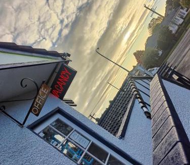 Levin Hotel | The Cave Motel