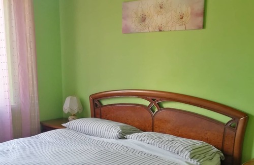 Rosia Apartment | The Cedar Apartment
