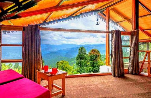 Mukteshwar Resort | THE CEDAR CASTLE