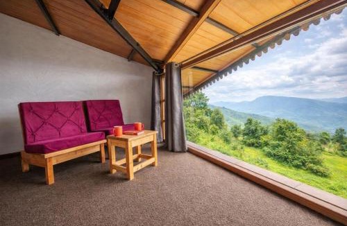 Mukteshwar Resort | THE CEDAR CASTLE