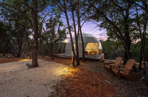 Wimberley Hotel | The Cedars Ranch