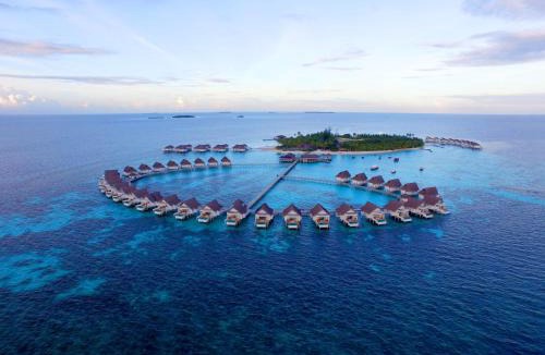 Centara Grand Island Resort | The Centara Collection, Machchafushi Island Resort & Spa Maldives - Stay 4 nights or more, enjoy 25 percent off Seaplane transfers, valid for stays from 10 Apr to Sep 2026