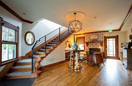 Five Points Hotel | The Charming Cowboy - Curtis Park Club - RiNo