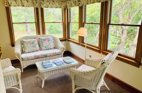 West Chatham Hotel | The Chatham Motel