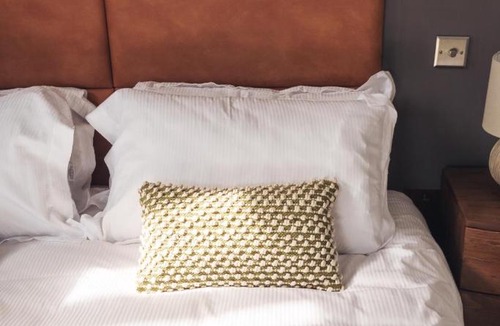 Stoke Row Hotel | The Cherry Tree Inn
