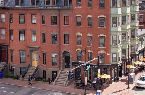 South End Apartment | The Chester: Modern, Cool, Heart Of South End