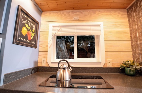 Lyons Resort | The Cheyenne at WeeCasa – Gateway to Boulder, Lyons & the Rockies