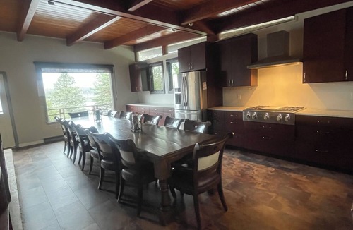 Gaastra House | The Chicagon Cove House