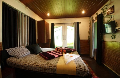 Thalayathimund Hotel | The Chill Inn By Green Leaves