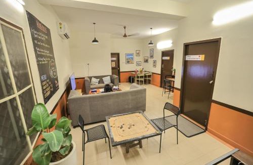 Mylapore Tiruvallikk Hostel | The Circle Hostel - Chennai