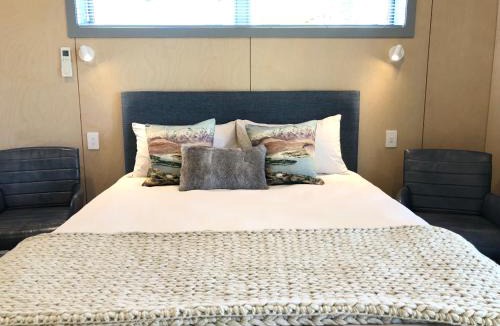 Lowburn Ski Chalet | The Claim Accommodation