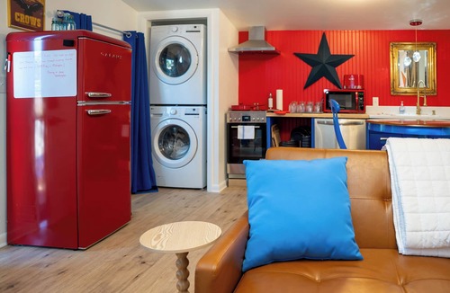 Metropolis House | The Clark: Where Superheroes Sleep