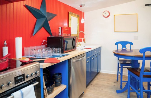 Metropolis House | The Clark: Where Superheroes Sleep