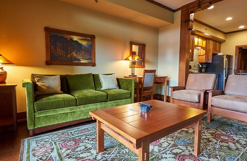 Ridgedale Villa | The Cliffs at Long Creek - Lovely 2-bedroom villa on beautiful Table Rock Lake