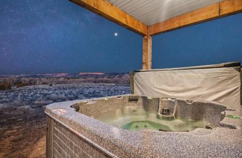 Hatch House | The Cliffs - Bryce Canyon-Zion- Hot Tub- Family Home Sleeps 10