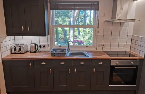 Roughton Apartment | THE CLOCKHOUSE, ROuGHTON