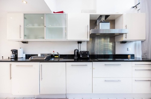 Docklands Apartment | The Closest 3BedroomsApartment to ExCeL Exhibition Centre:Your Ideal London Stay