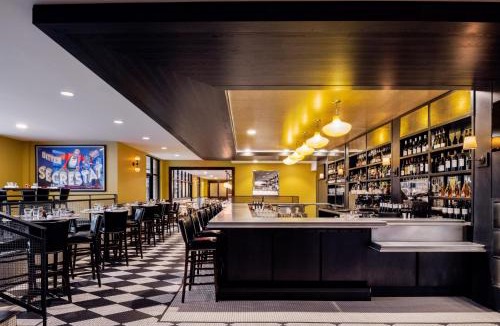 Jackson Hotel | The Cloudveil, Autograph Collection