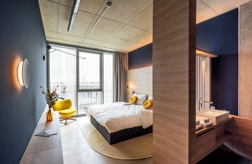 Nippes Hotel | THE CLOUTH