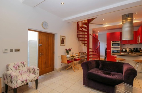 Tewkesbury House | The Coach House, Tewkesbury