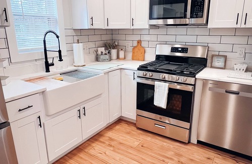 Whitesboro House | The Coastal Cottage w/Game Room, Minutes to Cape May & Beaches, Sleeps 9 to 10