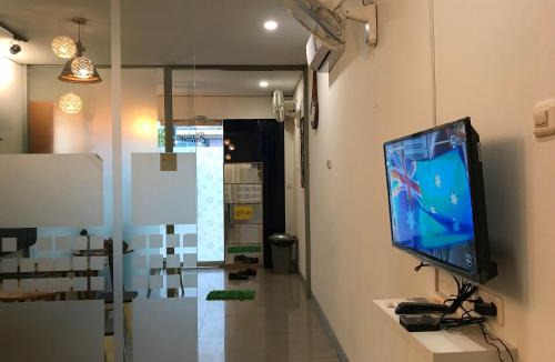 Pontianak Hostel | The Colour Hostel