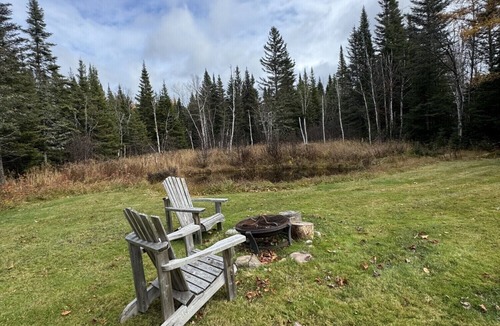 La Malbaie Ski Chalet | The comfort of home, the splendor of nature.