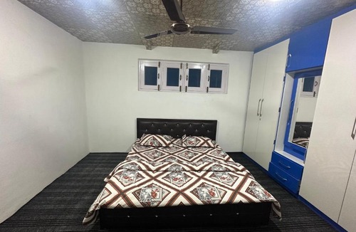Srinagar House | The Comfy Stay