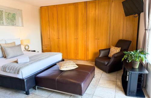 Hout Bay Apartment | The Companion Cottage with Panoramic Views