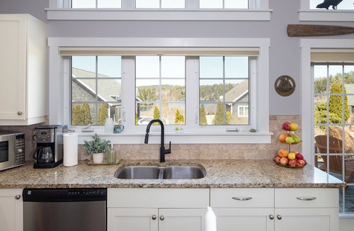 Upper Blandford House | The Compass Cottage at Deep Cove