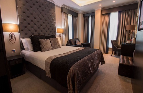 London Borough of Hounslow Hotel | The Continental Hotel and Spa, Heathrow