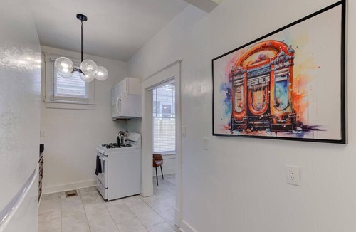 Cooper-Young Historic District Apartment | The Cooper Suite | Midtown Memphis