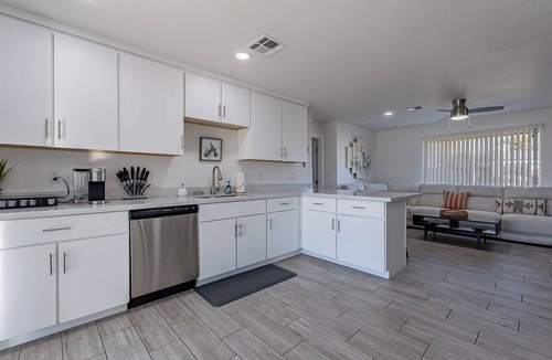 New Papago Parkway House | The Copper Cactus | Desert Escape | Old Town