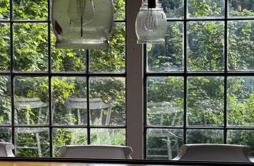 Wellfleet Hotel | The Copper Swan