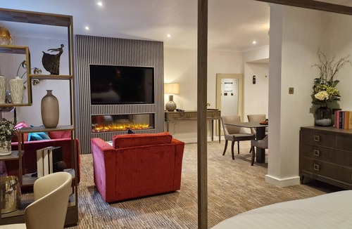 Bracknell Hotel | The Coppid Beech Hotel