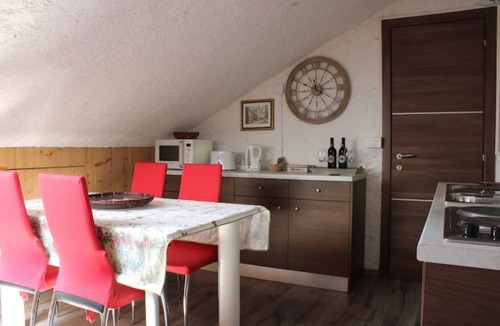 Terranuova Bracciolini Apartment | The Cornflower