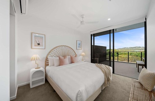 Maroochydore Apartment | The Corso - Sophisticated Living with Waterway Views