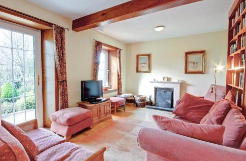 Girvan House | The Cottage